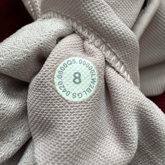 Lululemon Ebb to Train Bra - Picture 3 of 4